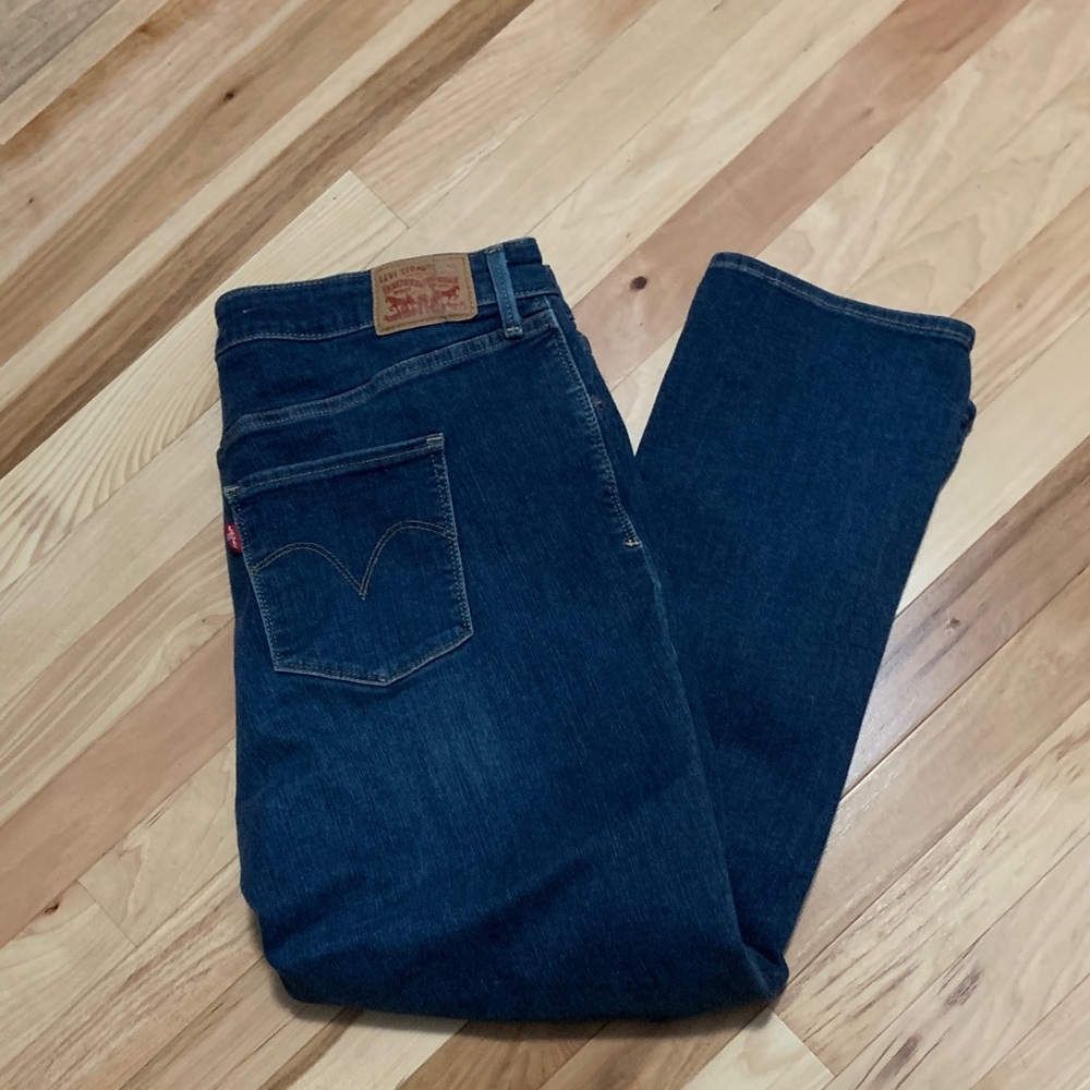 Levi’s Mid Rise Skinny Jeans size 18S 34x28